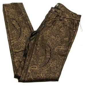 David Khan Black & Gold Paisley Nikki Skinny Jea…